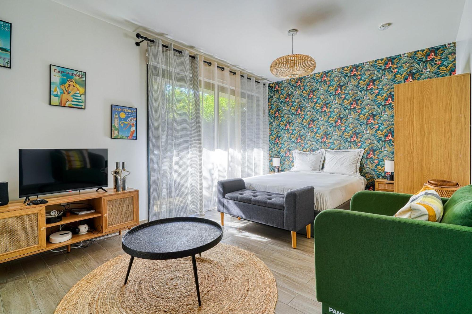 Superbe Studio Avec Terrasse Brunoy Εξωτερικό φωτογραφία